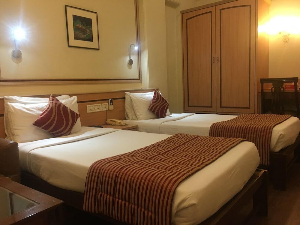 Abbott Hotel Navi Mumbai Exterior foto