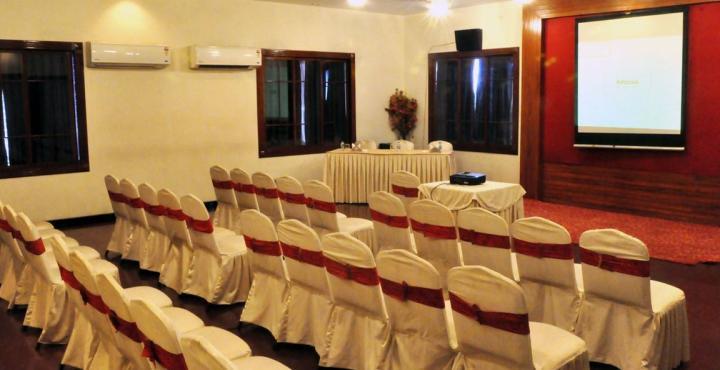 Abbott Hotel Navi Mumbai Exterior foto