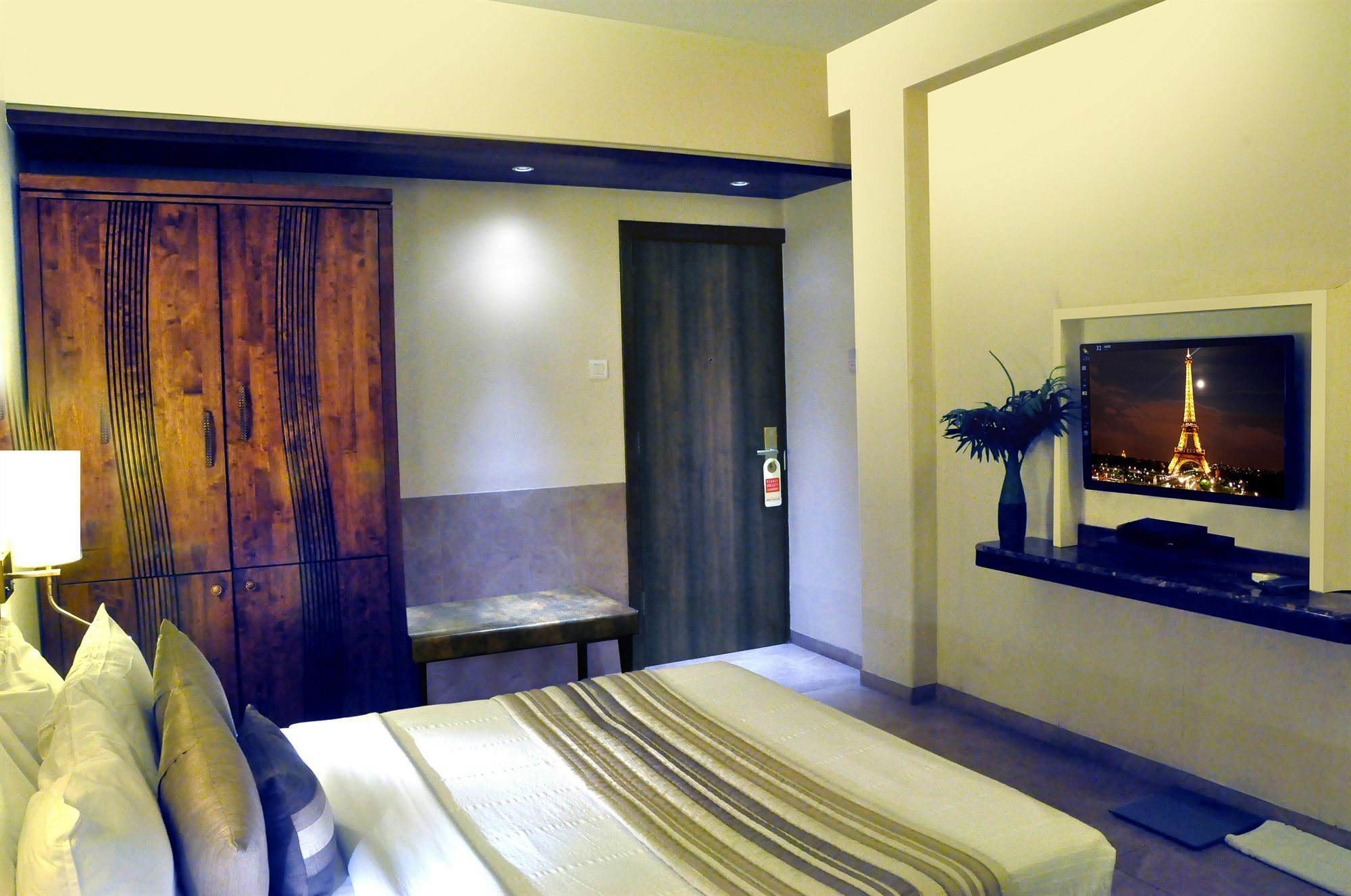 Abbott Hotel Navi Mumbai Exterior foto