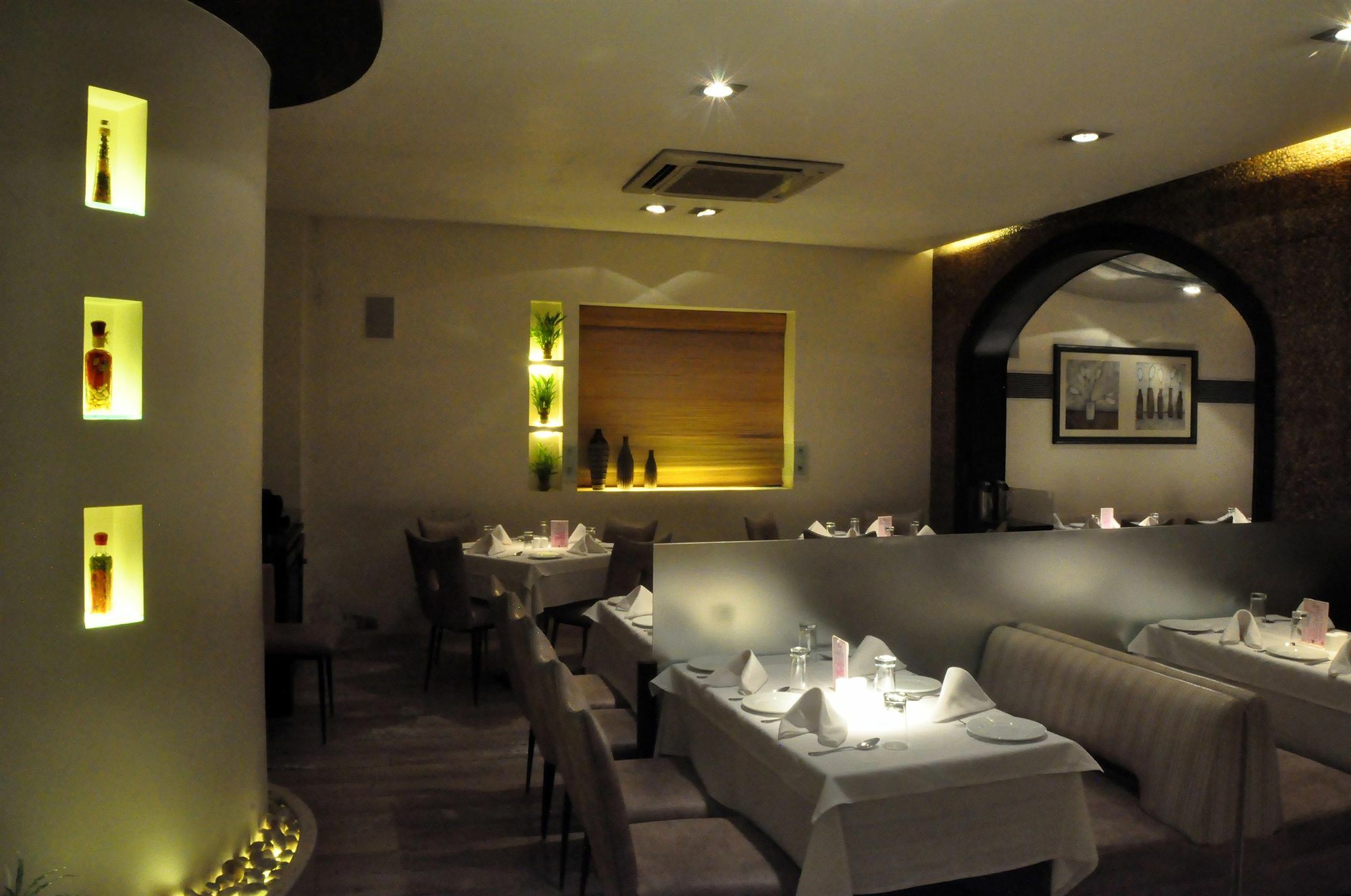 Abbott Hotel Navi Mumbai Exterior foto